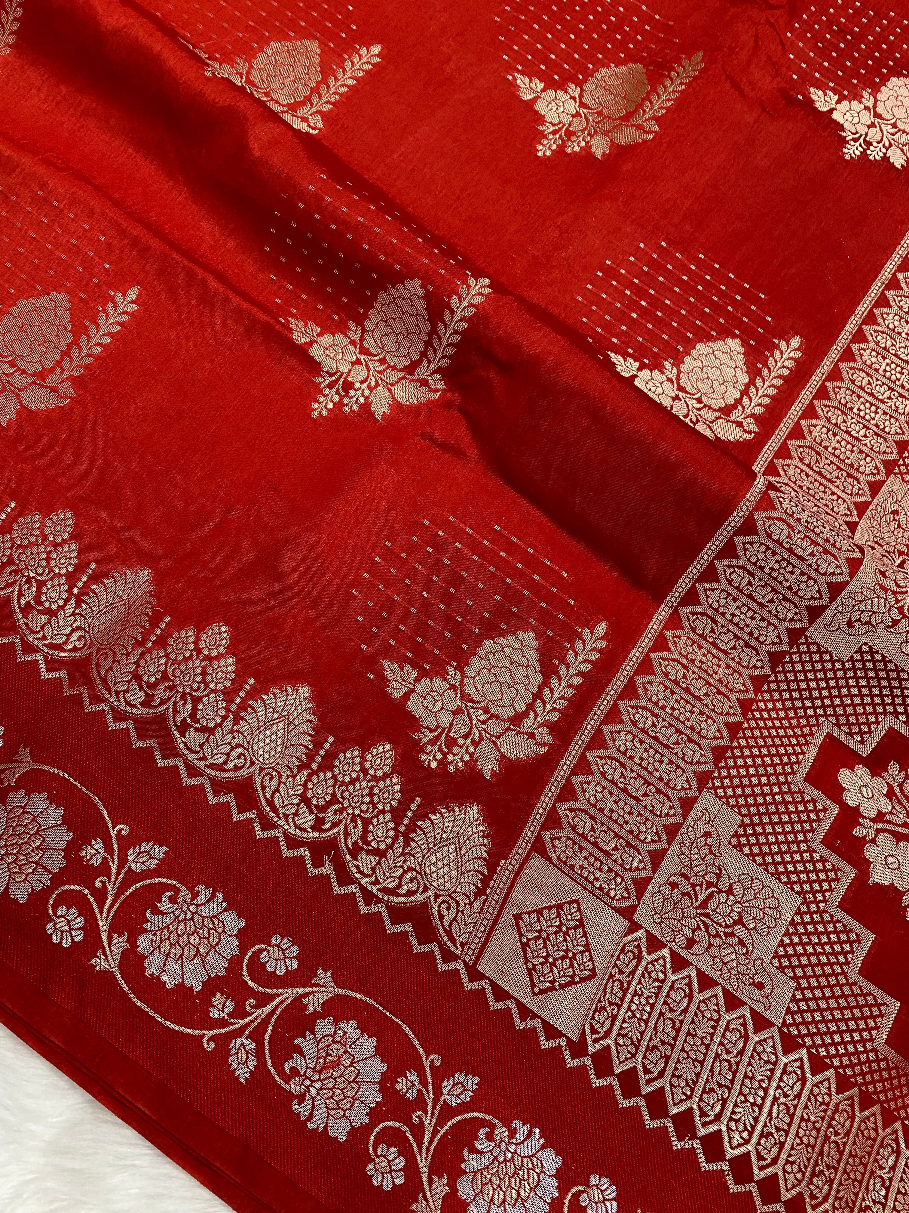 Red Semi Raw mango silk Banarasi Saree