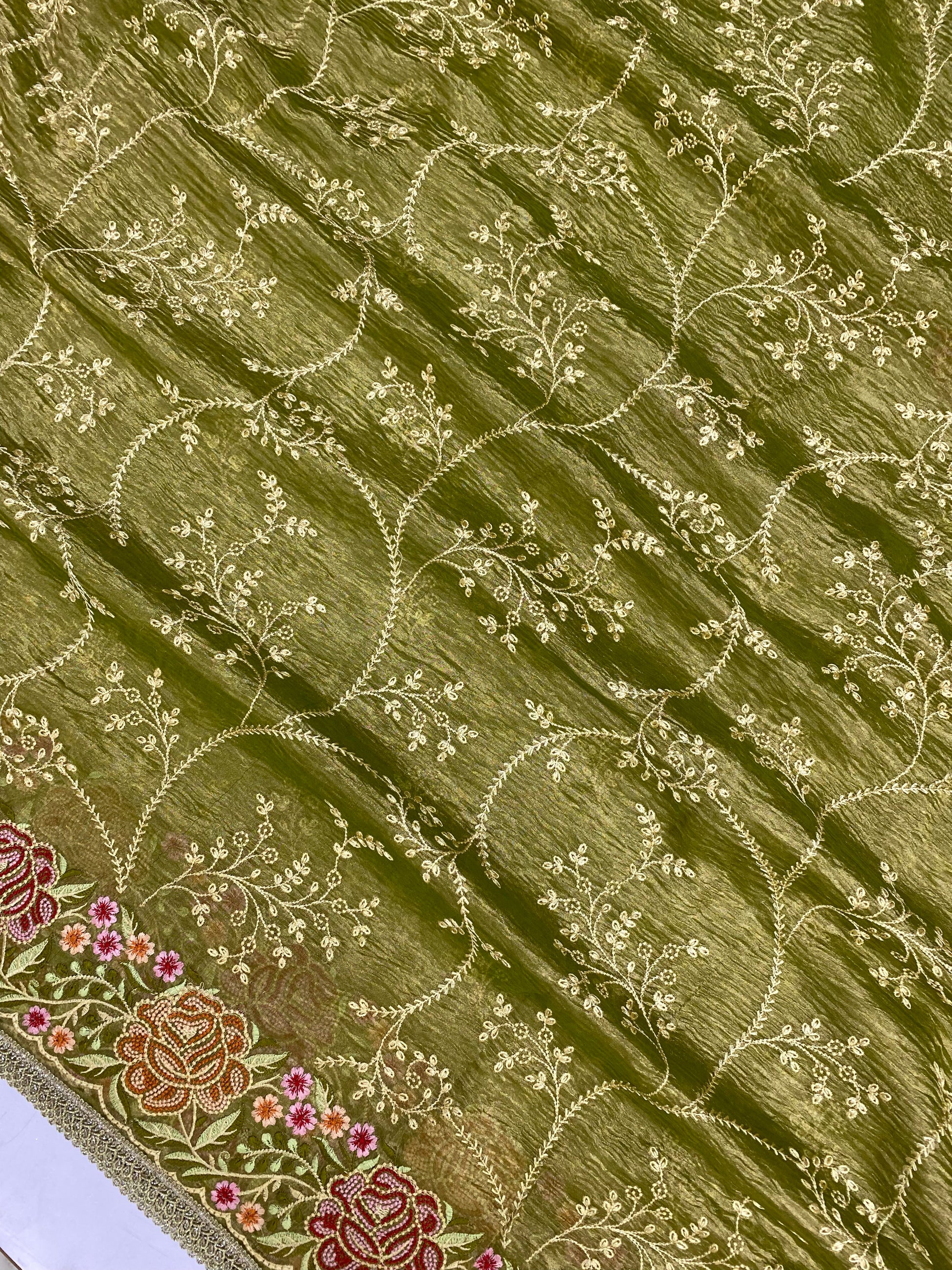 Pure Tissue Silk with hand Lace work Embroidery Banarasi Saree