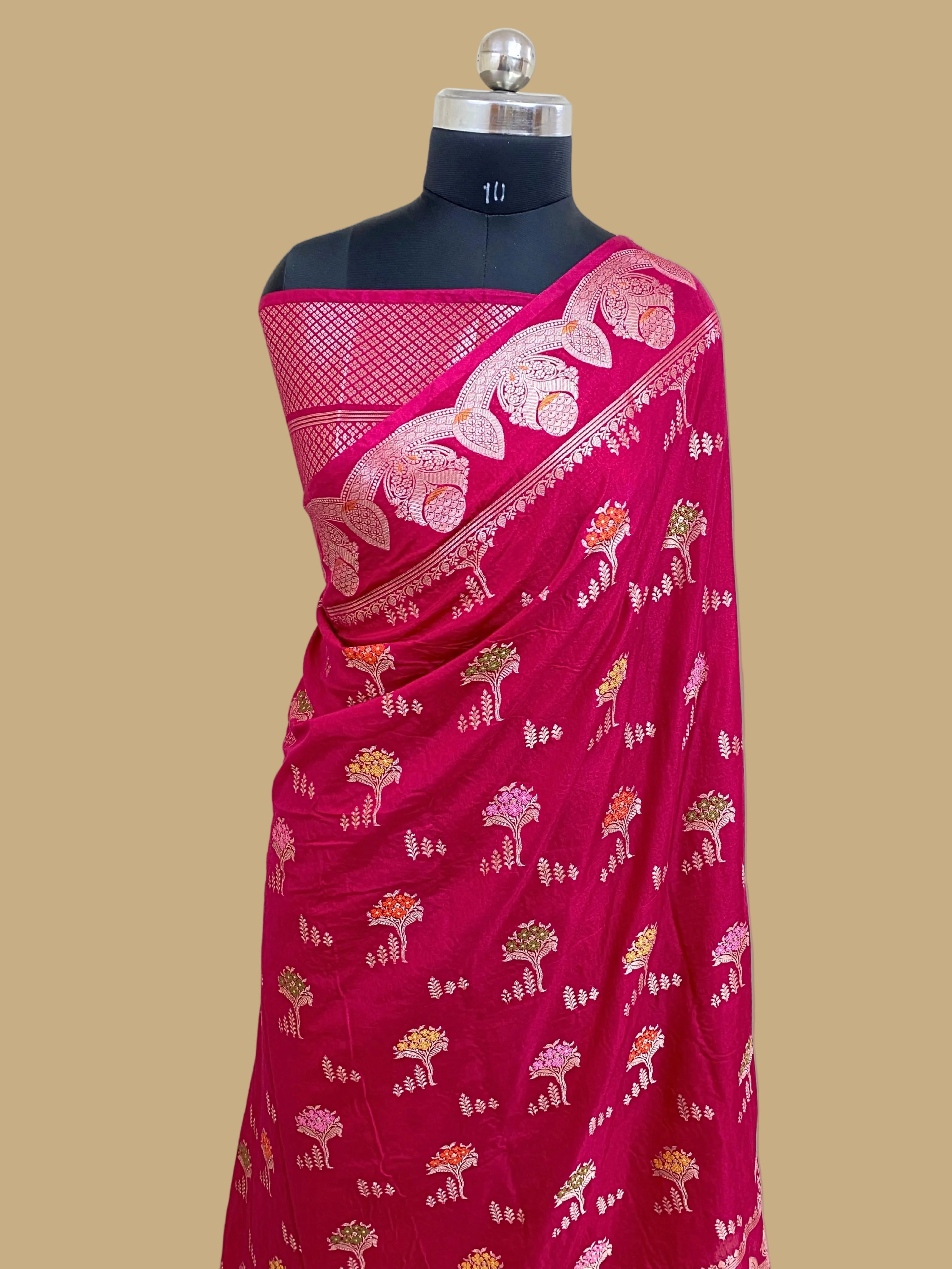 Rani Color monga Silk Banarasi Saree