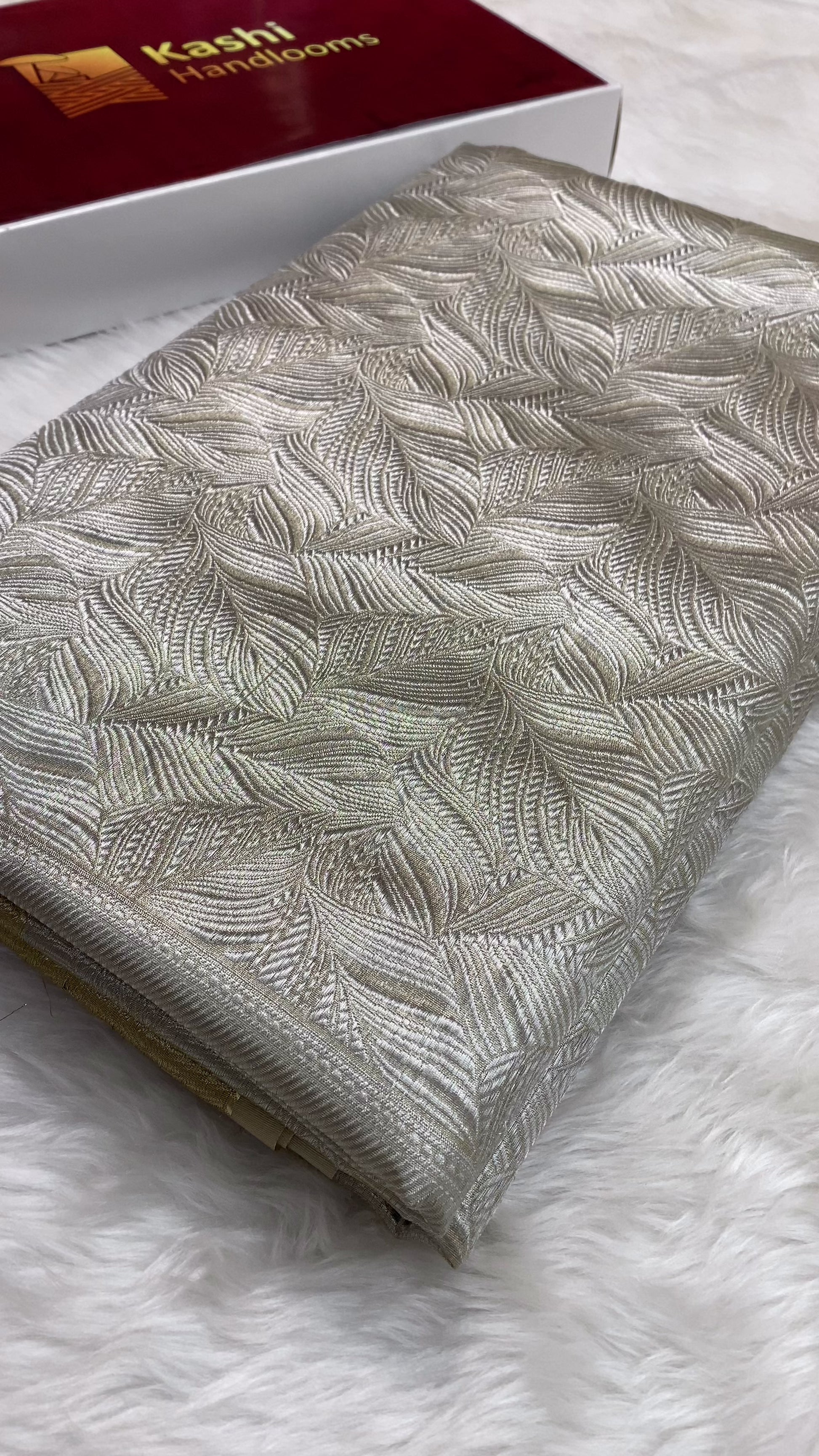 Natural Tussue Silk Banarasi Saree