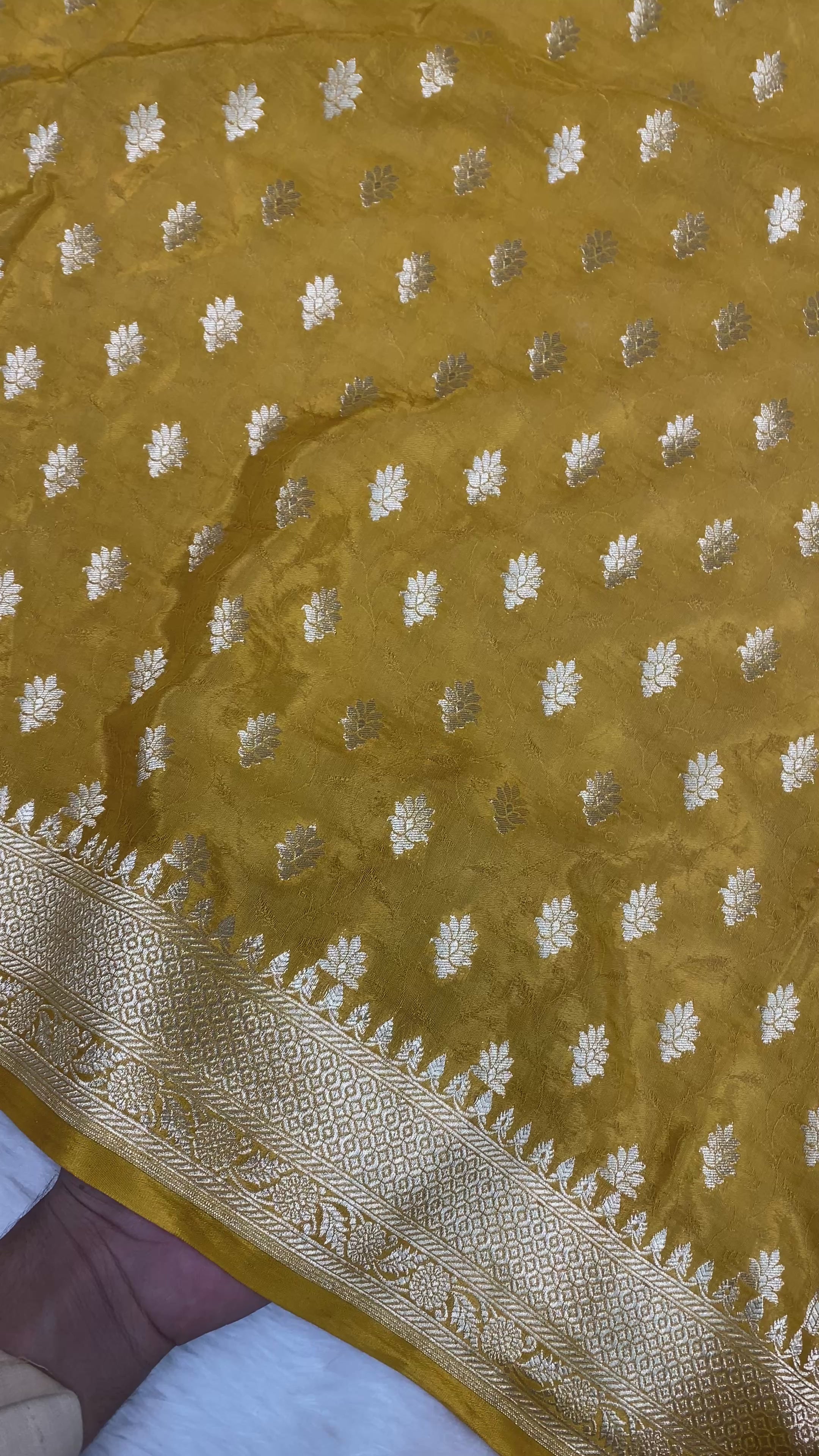 Mehendi Function Special Pure Resham Finish Fabric Banarasi Saree