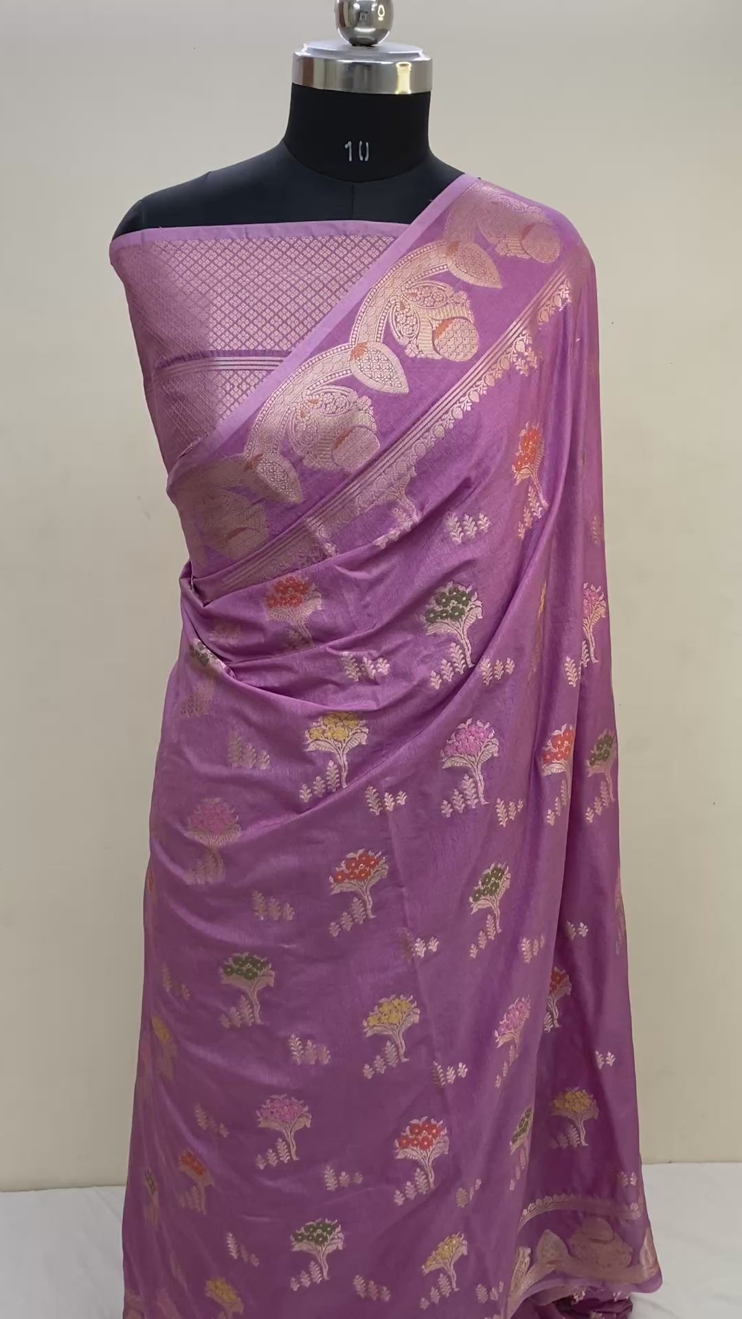Dark pink semi chinya Banarasi saree