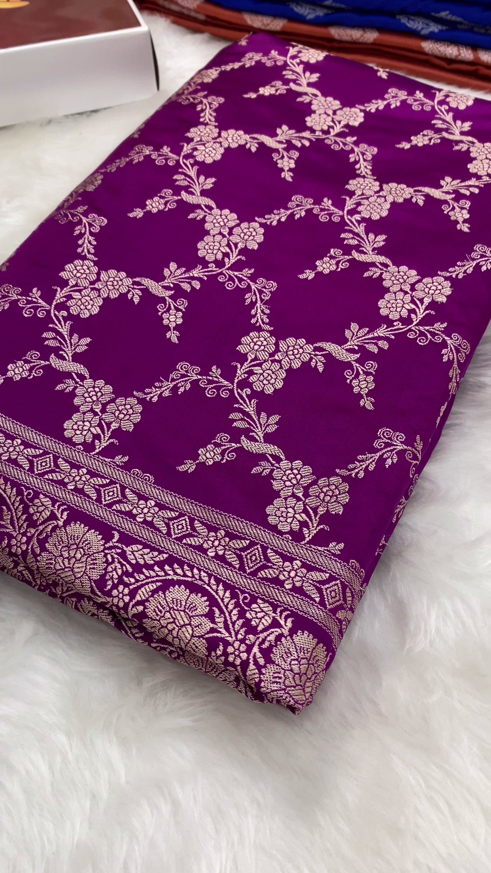 Magenta Mashru Silk Banarasi Saree